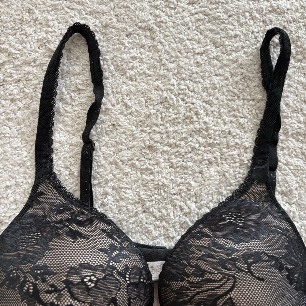 Victoria's Secret Body by Victoria Push Up Black Lace Bra - Picture 5 of 13